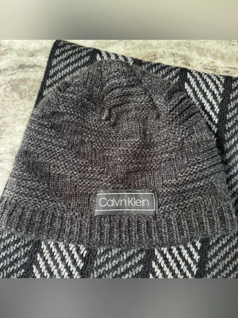 Calvin Klein calvin klein